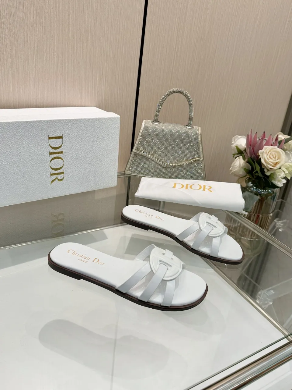 👟👟Ex-factory price 340👟👟 Dior new model, 9 colors available, cowhide fabric, code number 35-42, leather sole +40